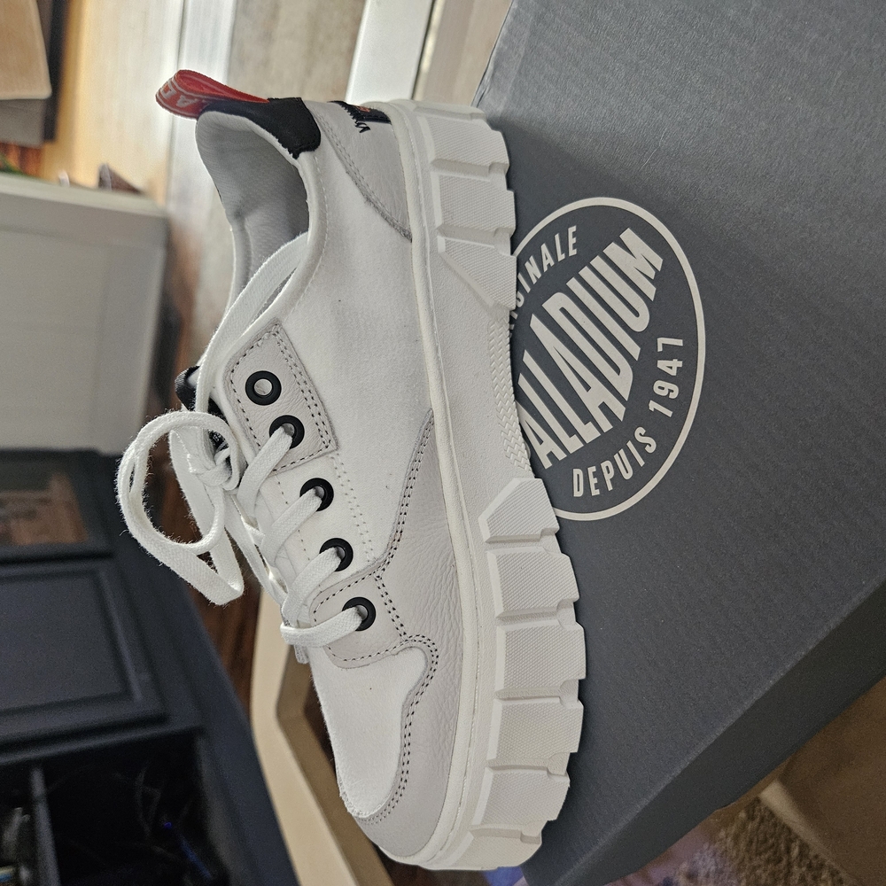 Palladium White Sneaker New With Box
